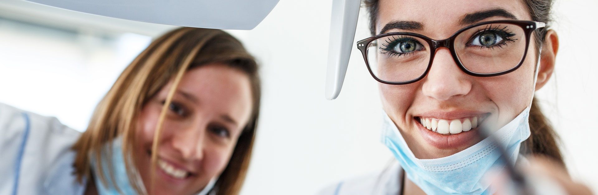 header zahnaerzte medical network stiftung