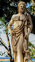 Asclepios mit Aeskulapstab